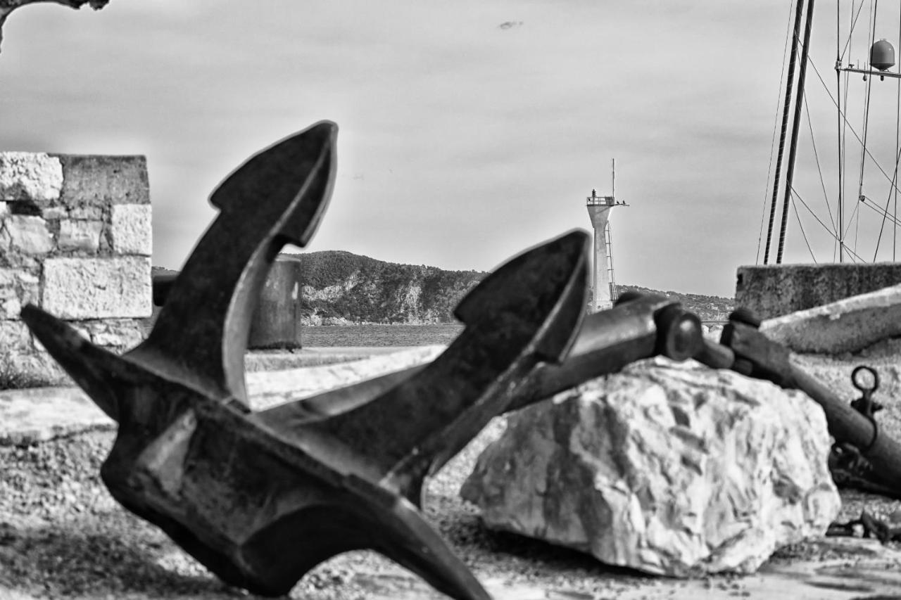 Moutte Lägenhet Saint-Cyr-sur-Mer Exteriör bild